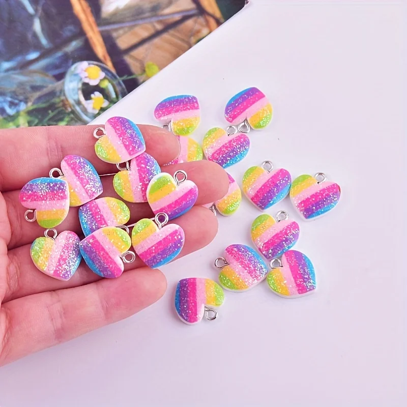 Resin Craft Projects - 10 個のカラフルなハート樹脂チャームかわいい混合色のラブハートペンダント DIY ジュエリー作りイヤリングクラフトアクセサリー