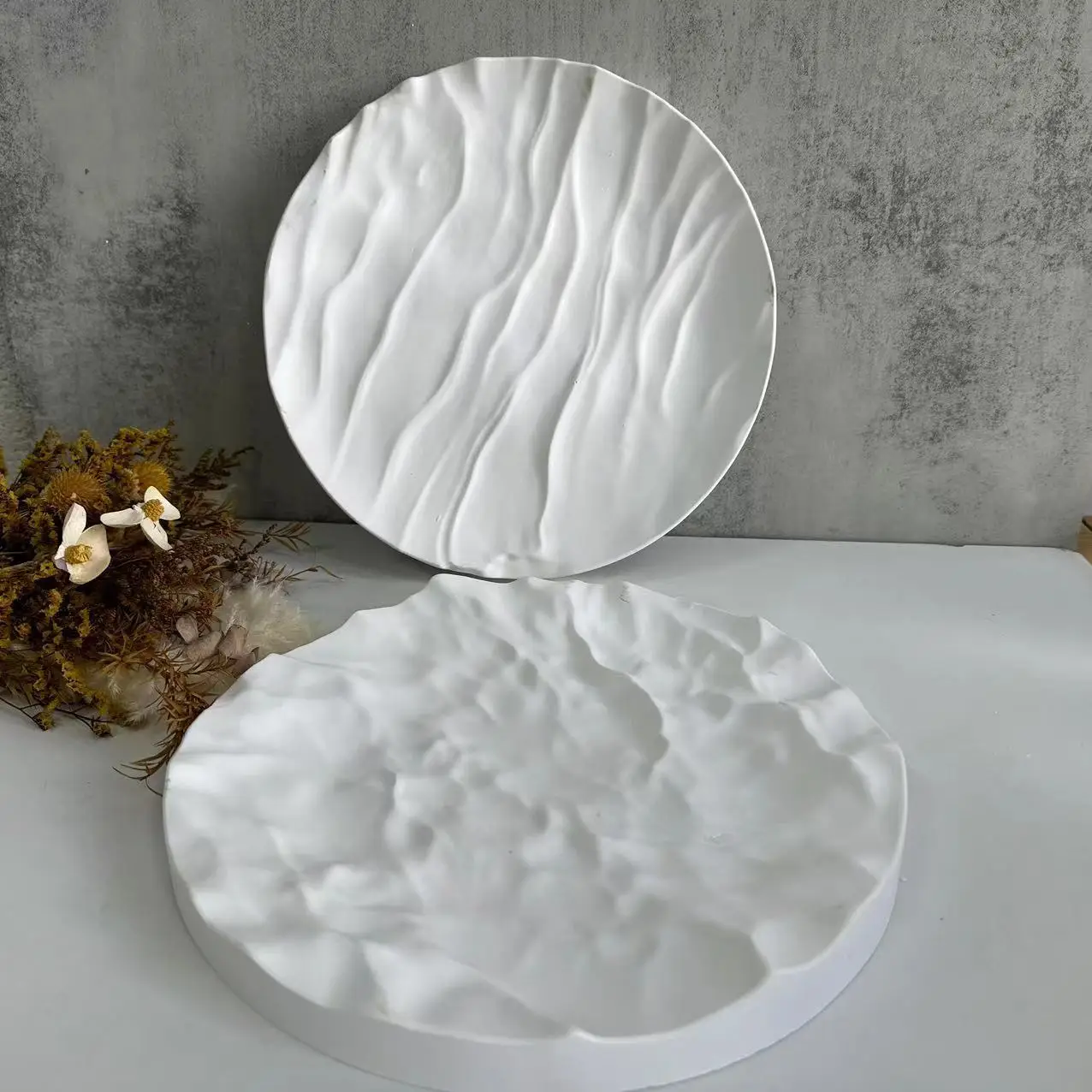 Coaster Mold Round - 不規則な海の波のカビ、大きな丸いトレイ、シリコンモールド、花のジュエリー、写真のステージ