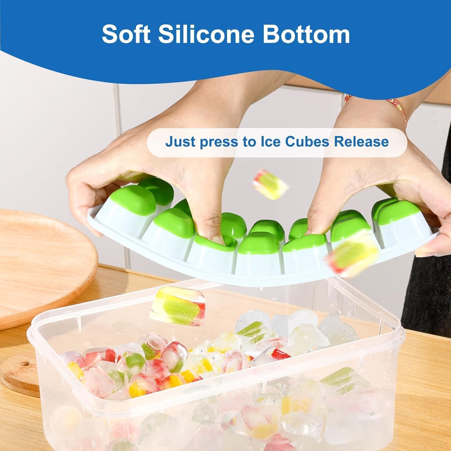 冷凍庫用蓋付き製氷皿、シリコン製4個セット、56個のキューブ - Silicone Mold Tray のレビューと価格