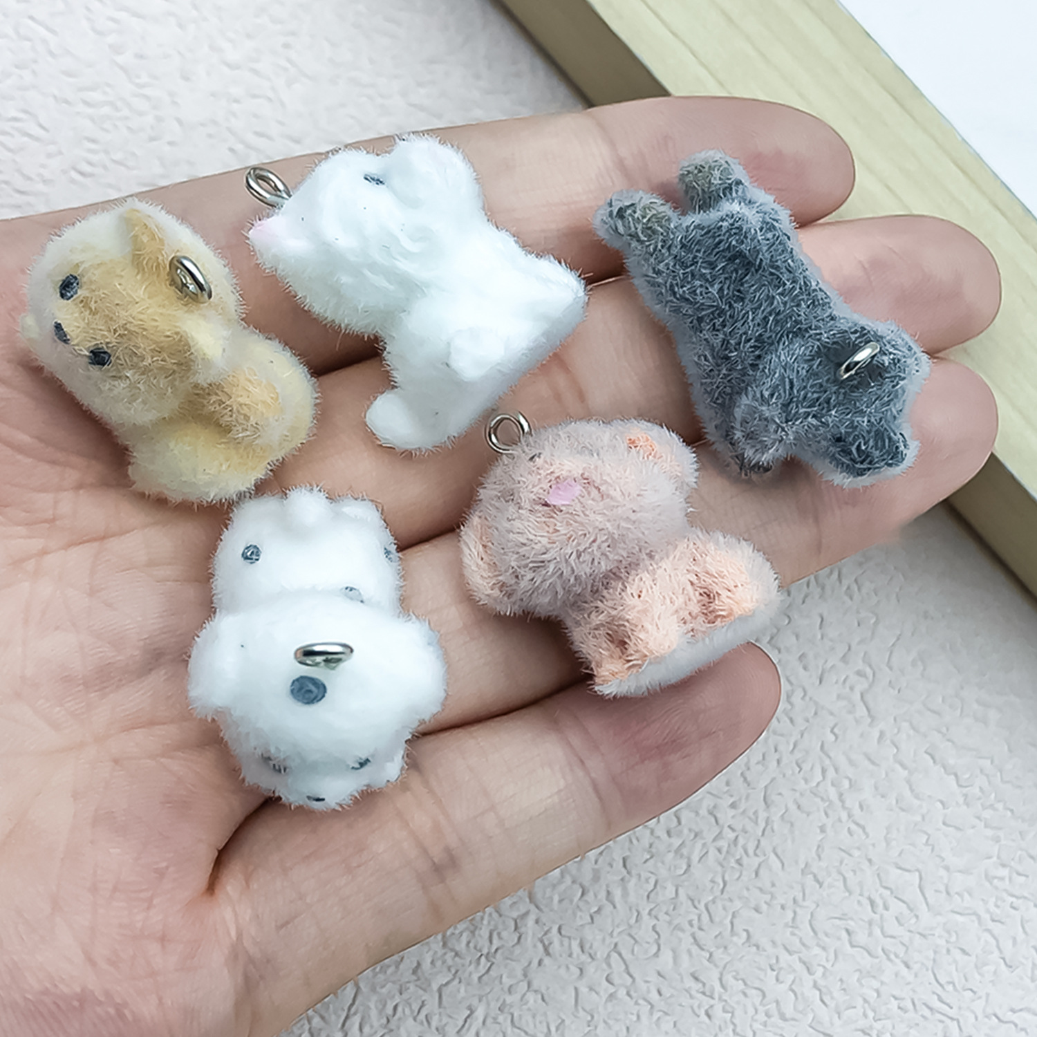 5個入り＆1個入りの植毛樹脂製動物フィギュア（犬、ユニコーン - Resin Craft Material のレビューと価格