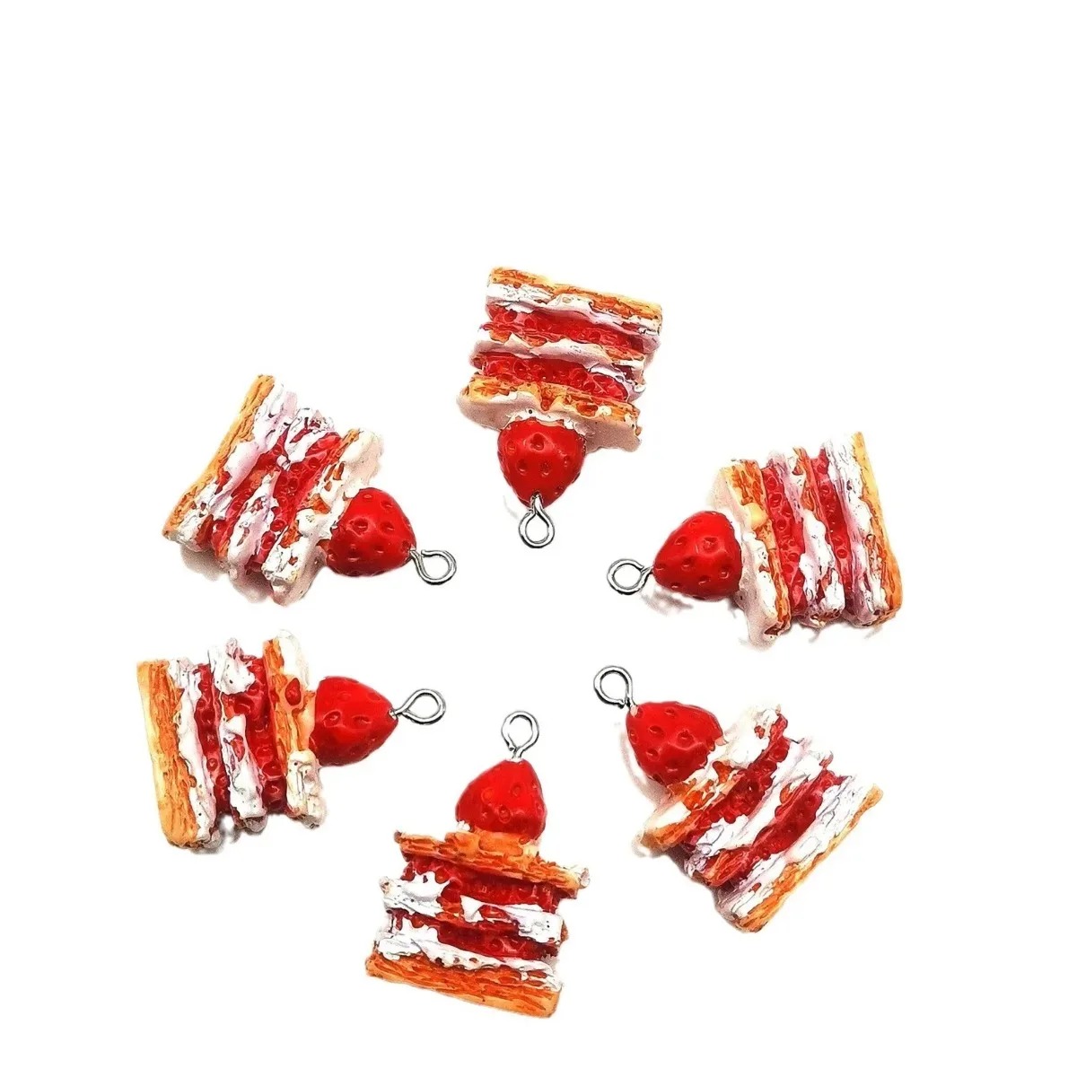 10個入り ミニシミュレーションストロベリーケーキ レジンペ - Resin Craft Projects のレビューと価格