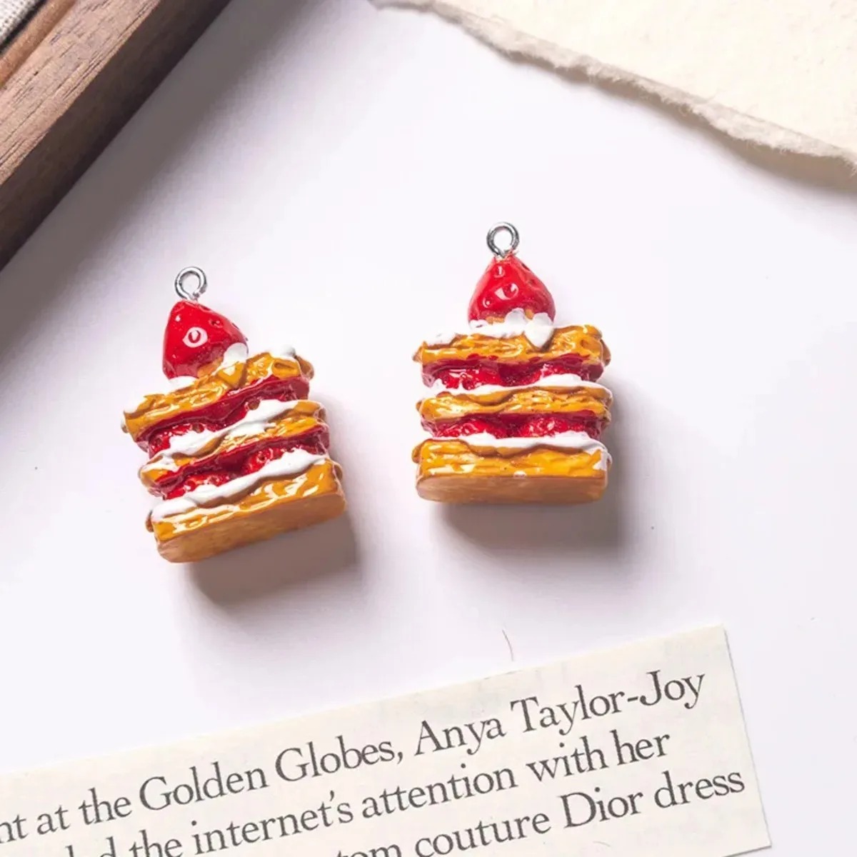10個入り ミニシミュレーションストロベリーケーキ レジンペ - Resin Craft Projects のレビューと価格